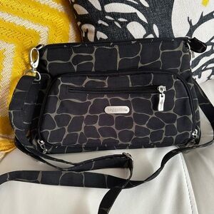 Baggallini Black Crossbody Bag with Adjustable Strap